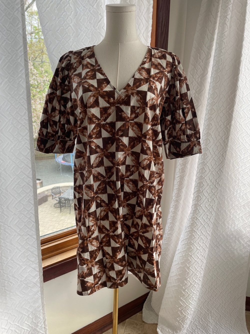 Marie Oliver OLA Brown and White Geometric Print Cotton Casual Dress - Picture 4 of 15